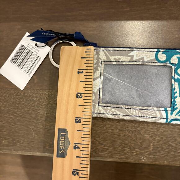 Vera Bradley Zip ID Case Womens Blue Gray Floral Key Ring Wallet Coin Purse NWT - Picture 3 of 7